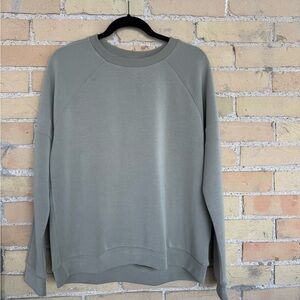 Yaya Cozy Sage Green Sweatshirt